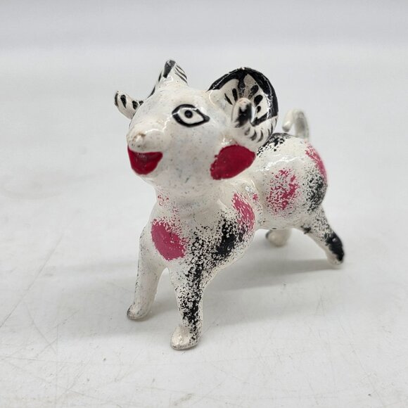 Handcrafted Mexican Bobble Tail Ram Figurine With 2.5" Tall - Picture 2 of 6